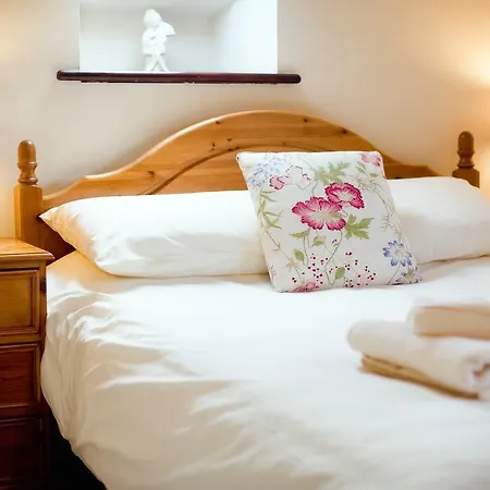 桥尾农场度假屋 度假居 *