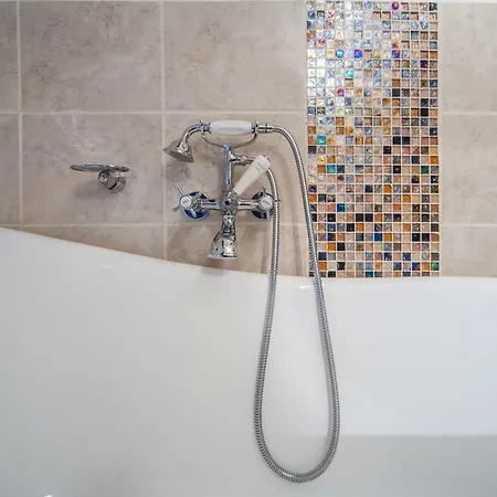 Bridge End Farm Boot