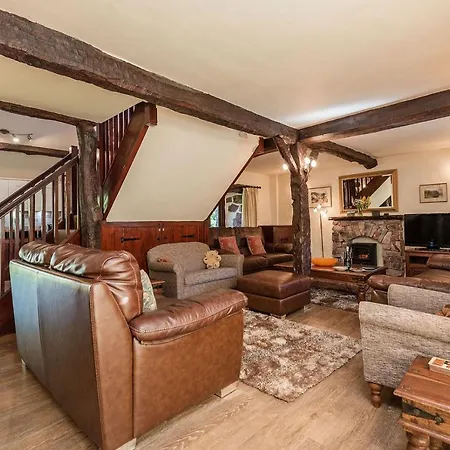 Bridge End Farm * Boot