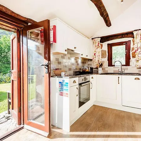 度假居 桥尾农场度假屋 *