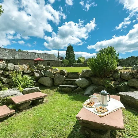 Bridge End Farm *